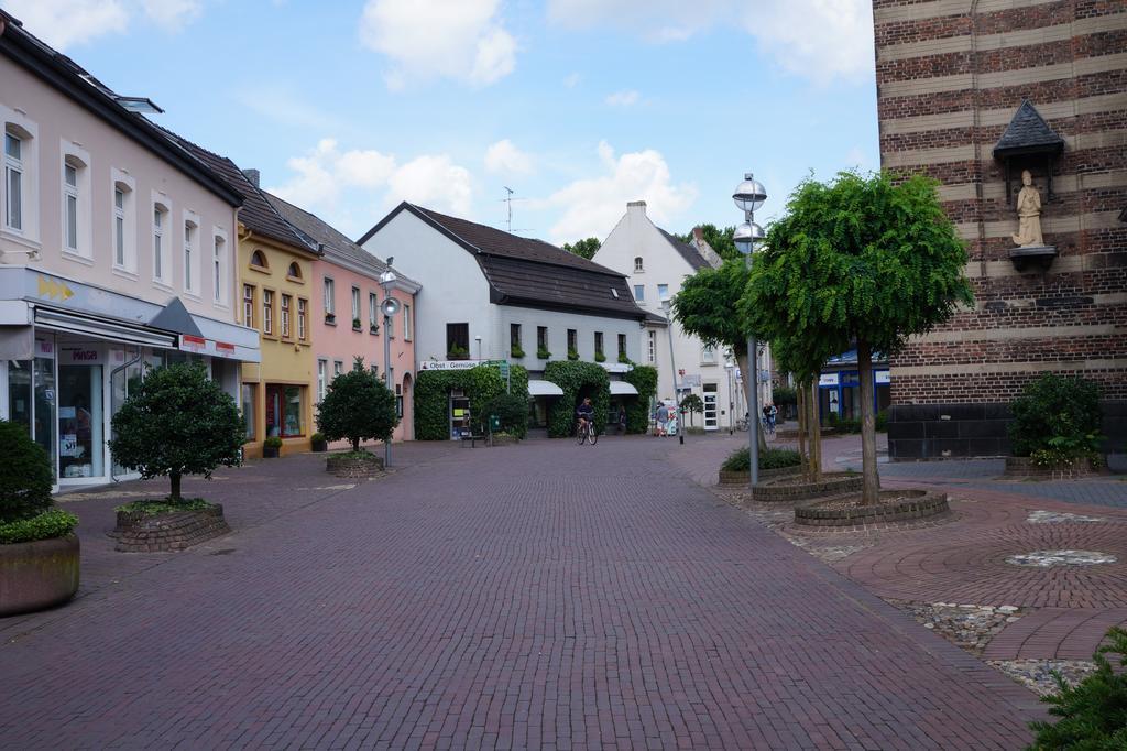 Ferienwohnung Haagedoernchen Неттеталь Екстер'єр фото